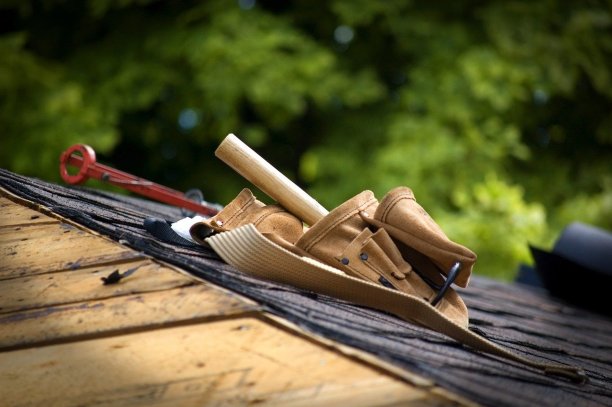 Roofers Near Kouts, IN Available Now
